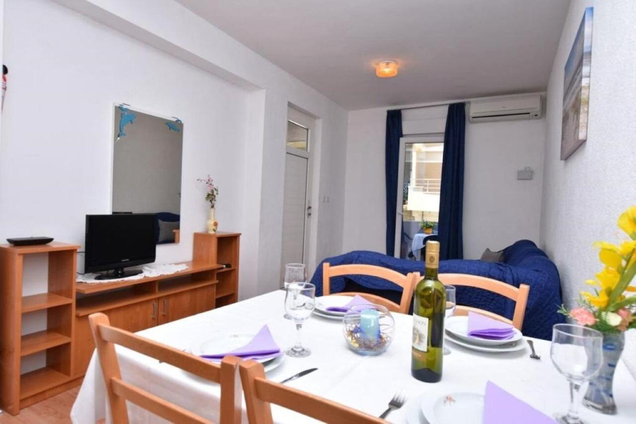 Apartment Rene 奥米什 外观 照片