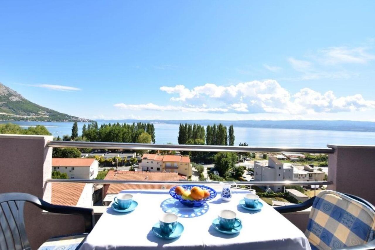 Apartment Rene 奥米什 外观 照片